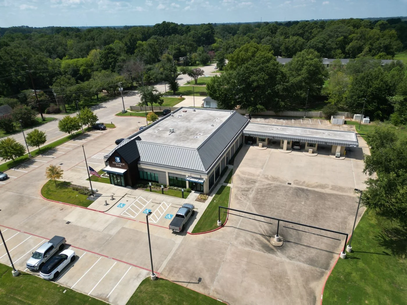 Photo 3 of 2001 Judson Rd, Longview, TX 75605