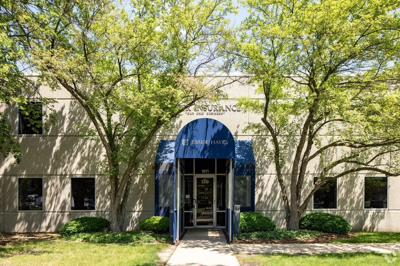 Photo 2 of 1811 High Grove Ln, Naperville, IL 60540