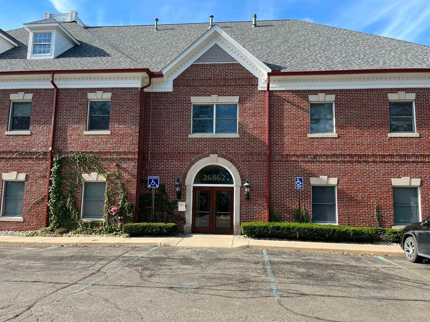 Photo 2 of 26862 Woodward Avenue, Royal Oak, MI 48067