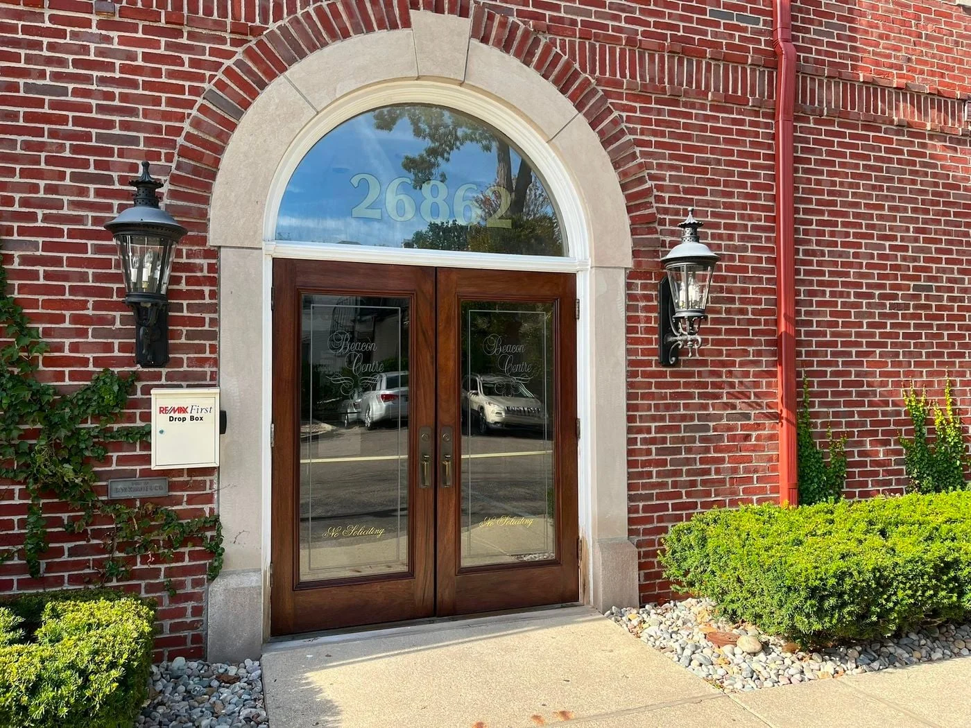 Photo 3 of 26862 Woodward Avenue, Royal Oak, MI 48067