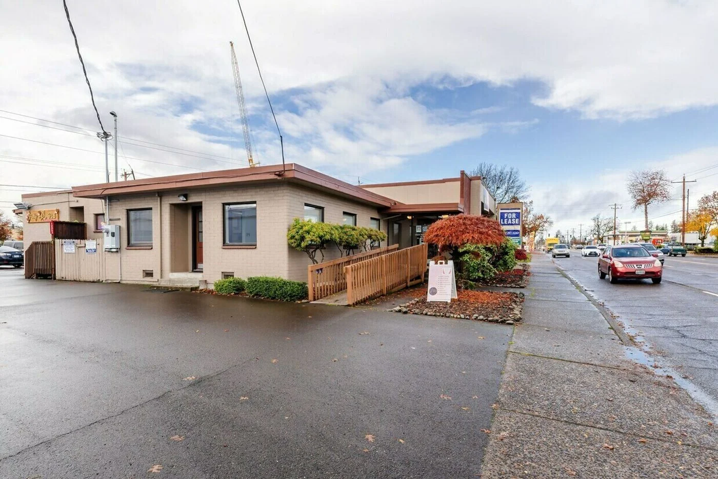 Photo-2 of 12850 Southwest Canyon Road, Beaverton, OR 970052106