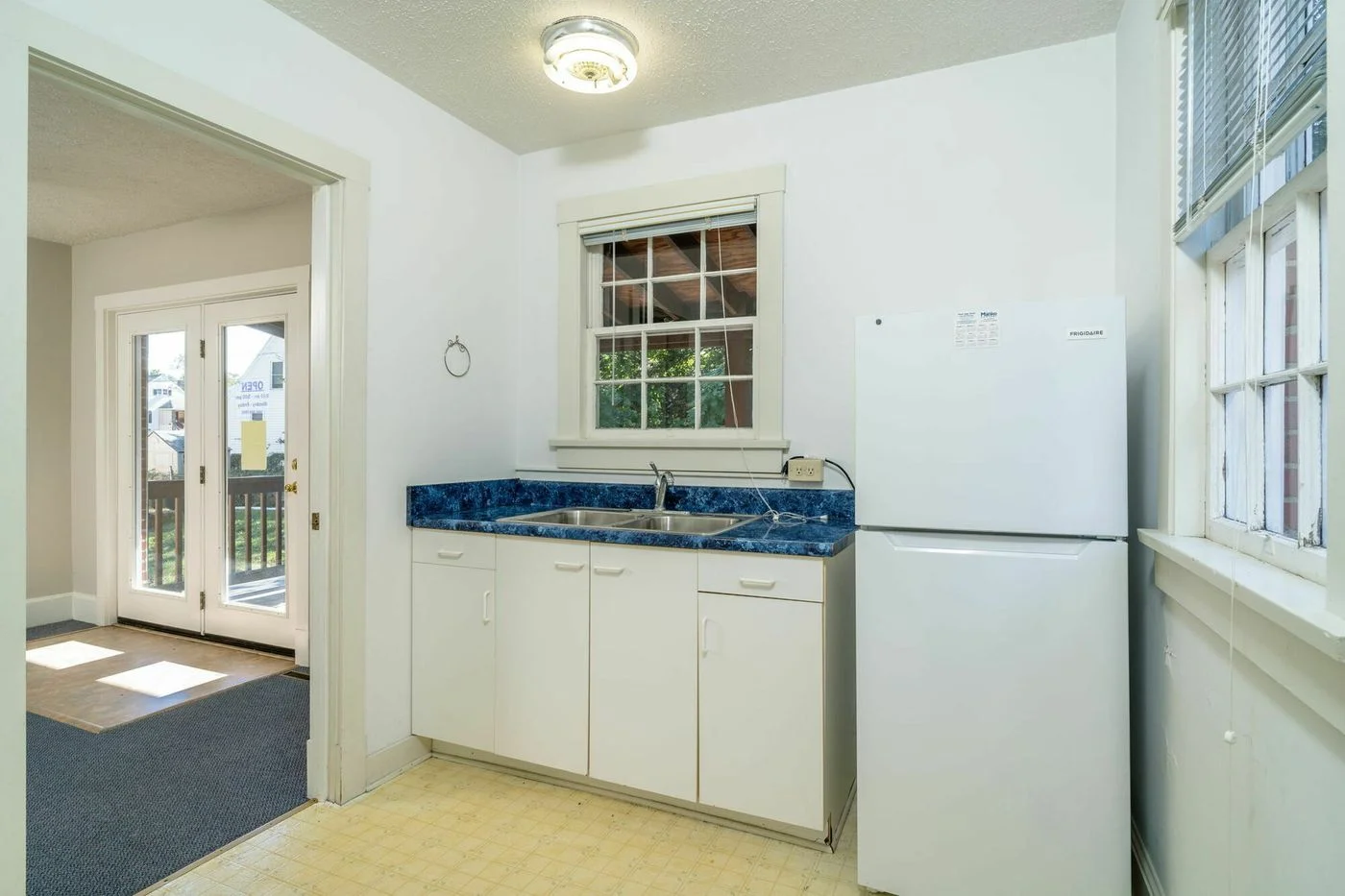 Photo 2 of 1110 Churchville Ave, Staunton, VA 24401