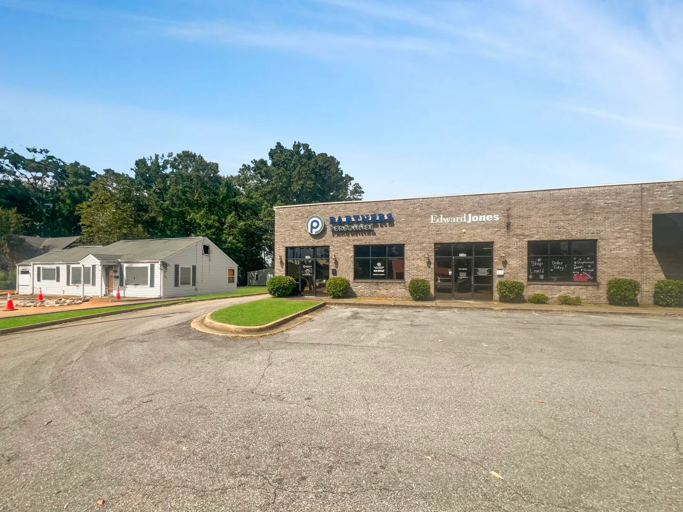 Photo 3 of 514 Hargrove Rd E, Tuscaloosa, AL 35401