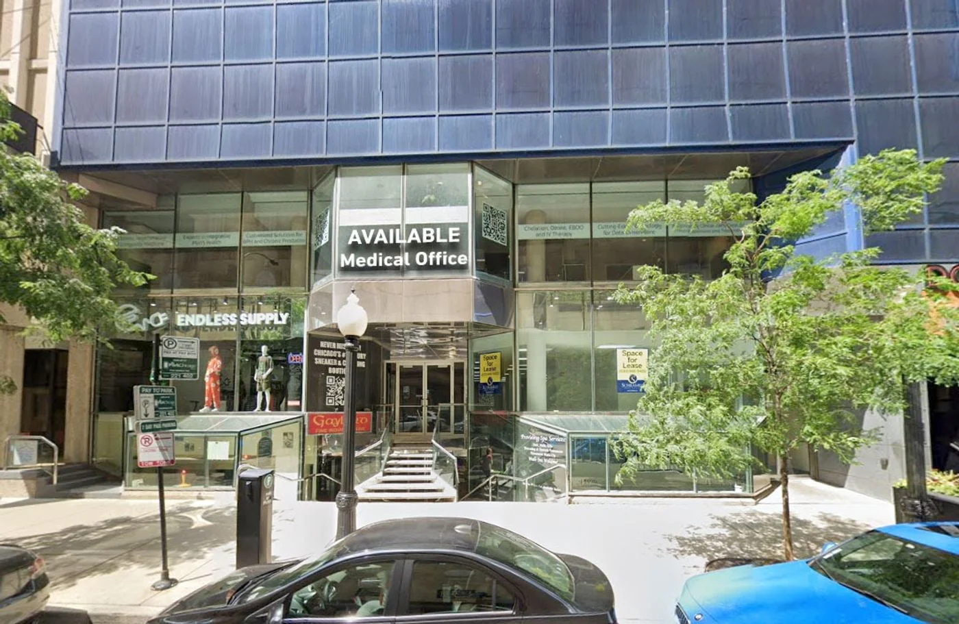 Photo 1 of 100 E Walton, Chicago, IL 60611