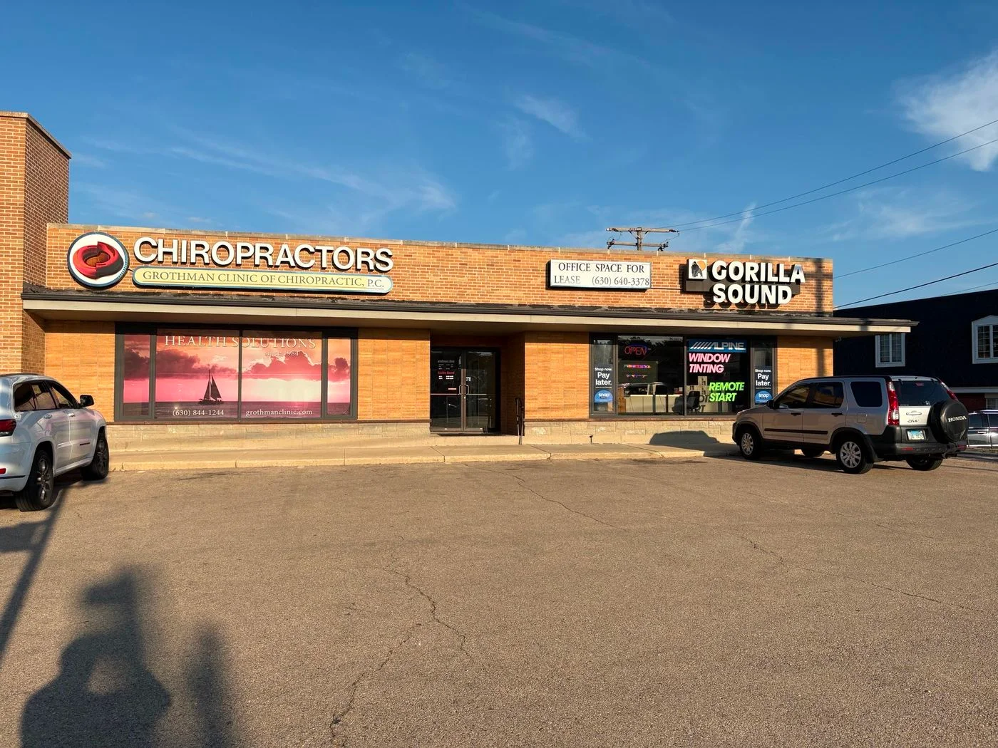 Photo 1 of 845 N Lake St, Aurora, IL 60506