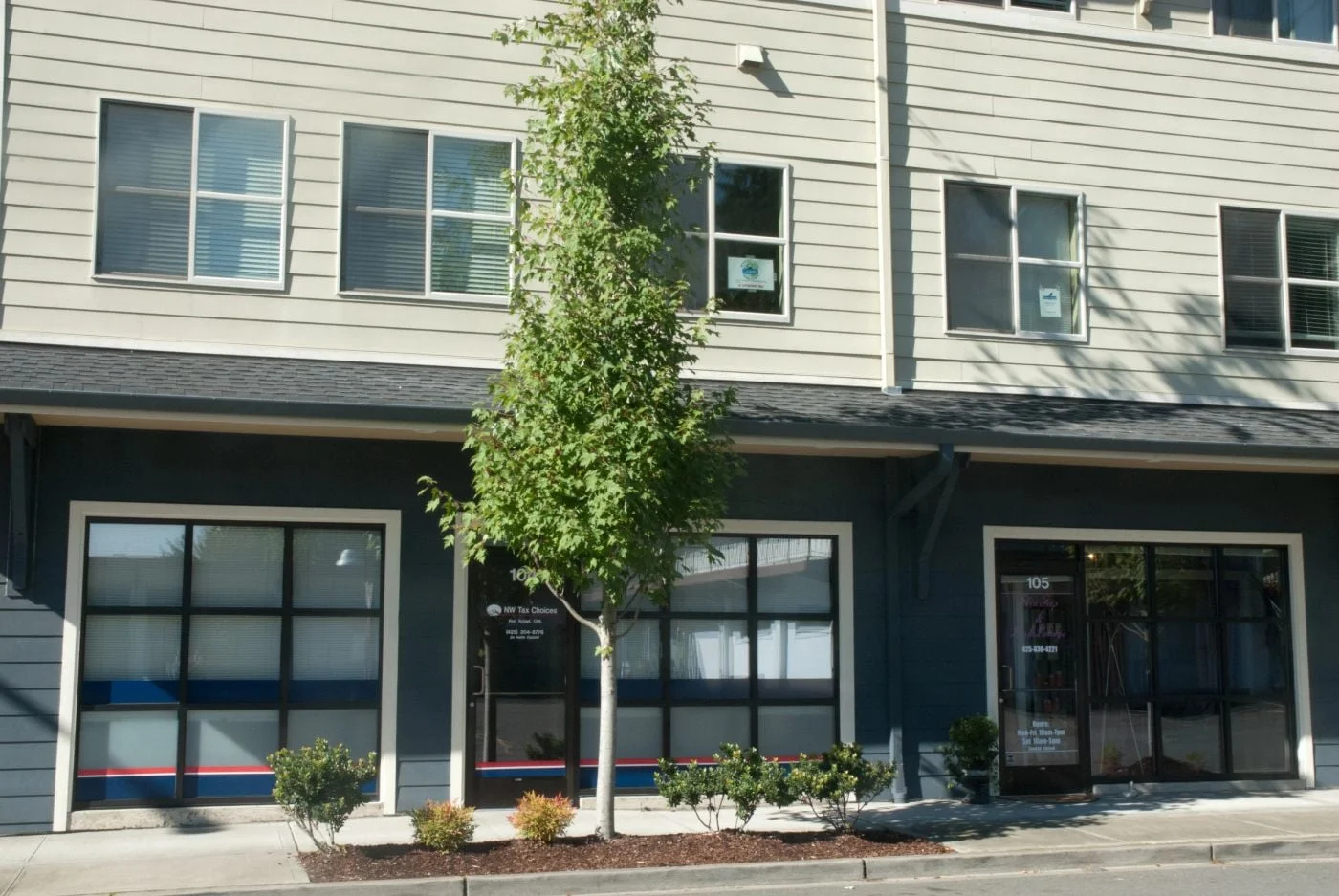 Photo 2 of 401 Olympia Ave NE, Renton, WA 98056