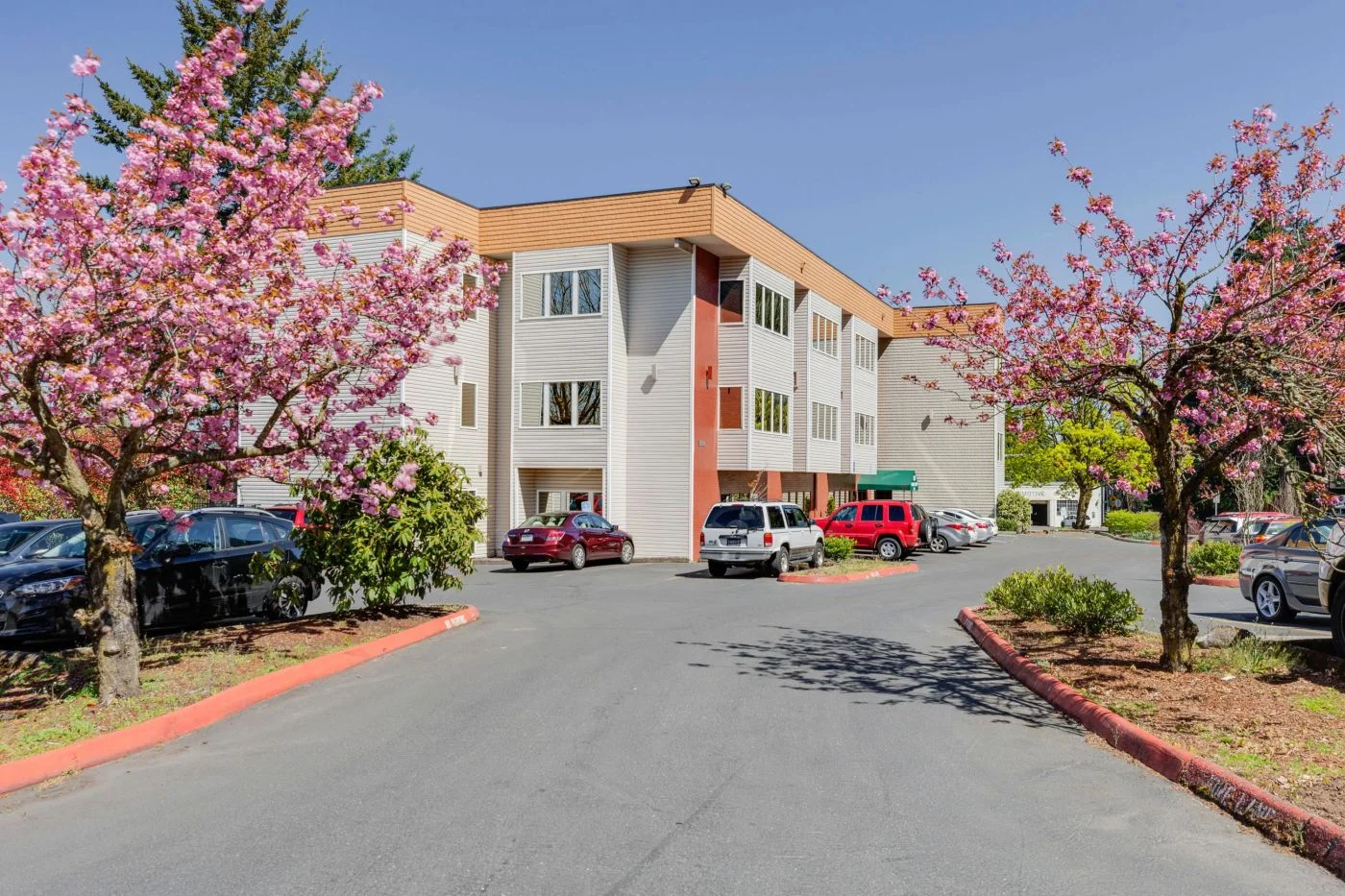 Photo 1 of 8383 NE Sandy Blvd, Portland, OR 97220