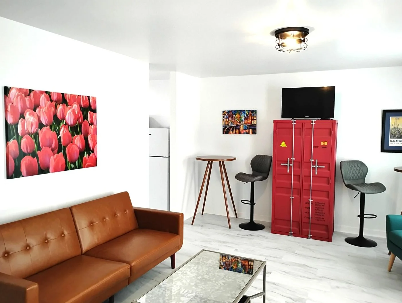 Photo 3 of 53 S Loudoun St, Lovettsville, VA 20180