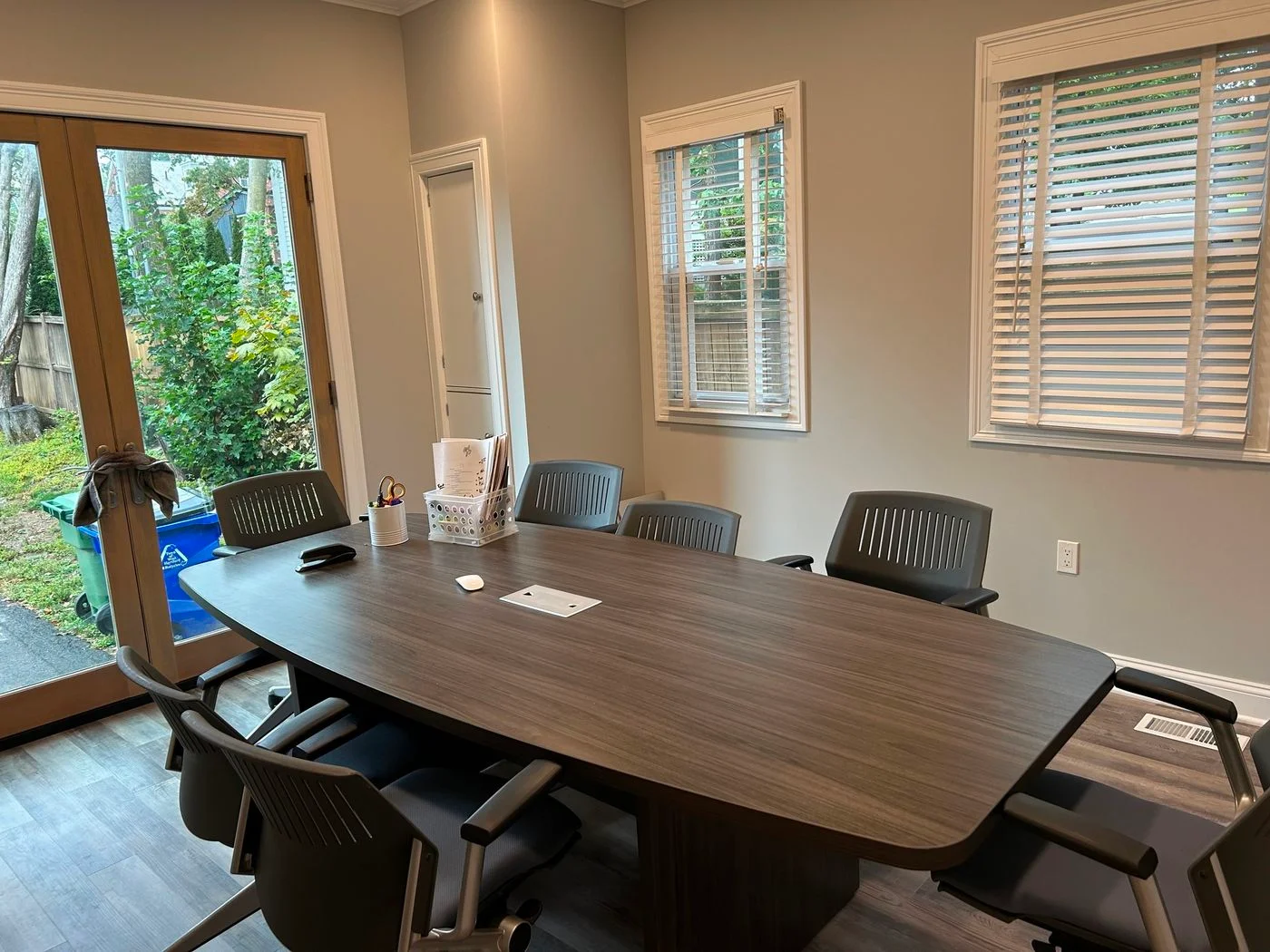 Photo 3 of 758 Farmington Avenue, West Hartford, CT 06119