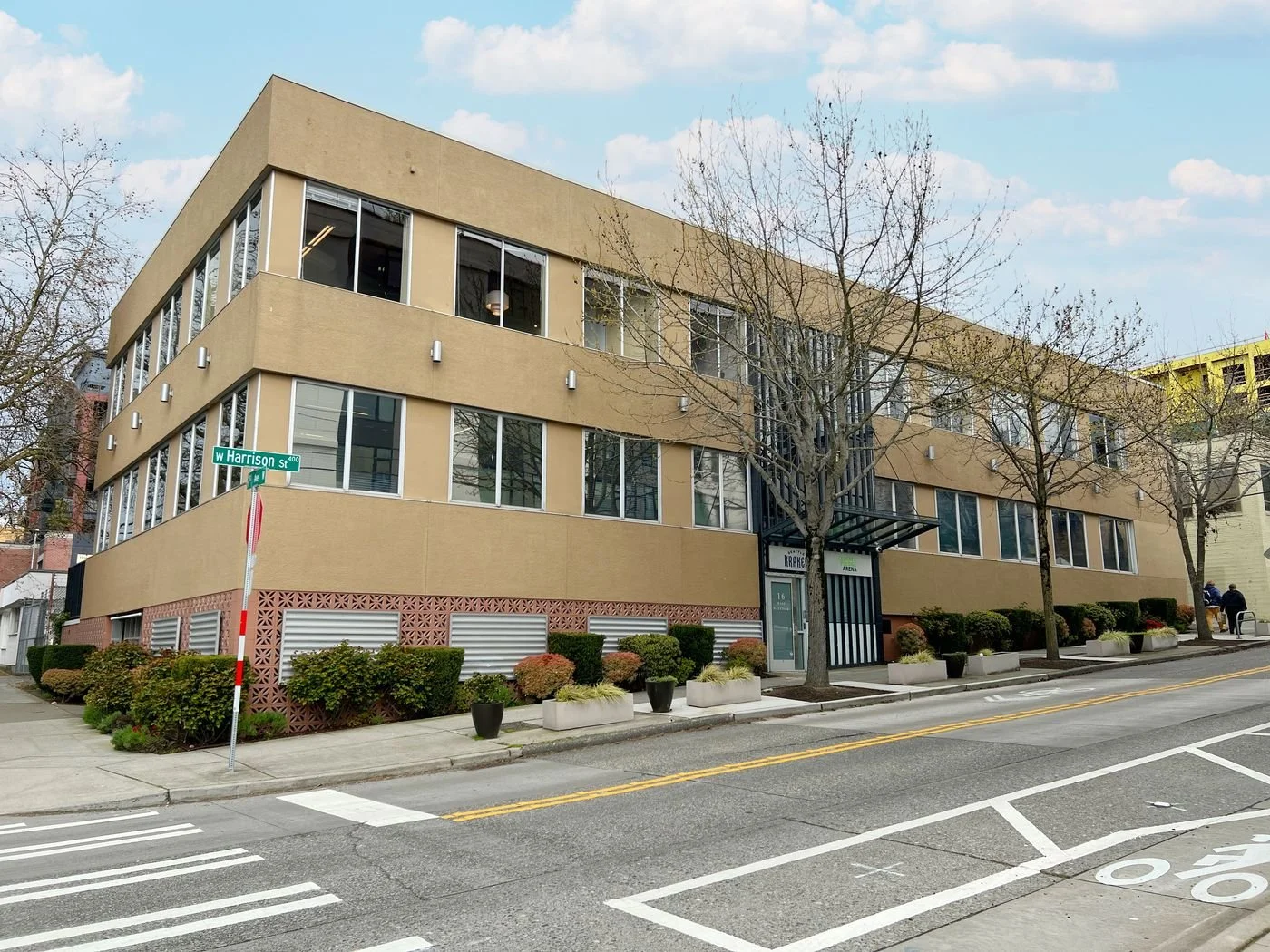 Photo-1 of 16 W Harrison St, Seattle, WA 98119