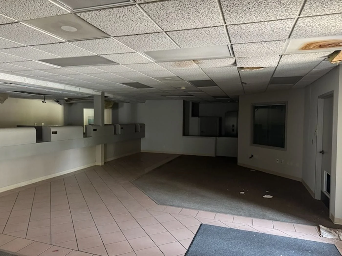 Photo 2 of 3813 Macon Rd, Columbus, GA 31907