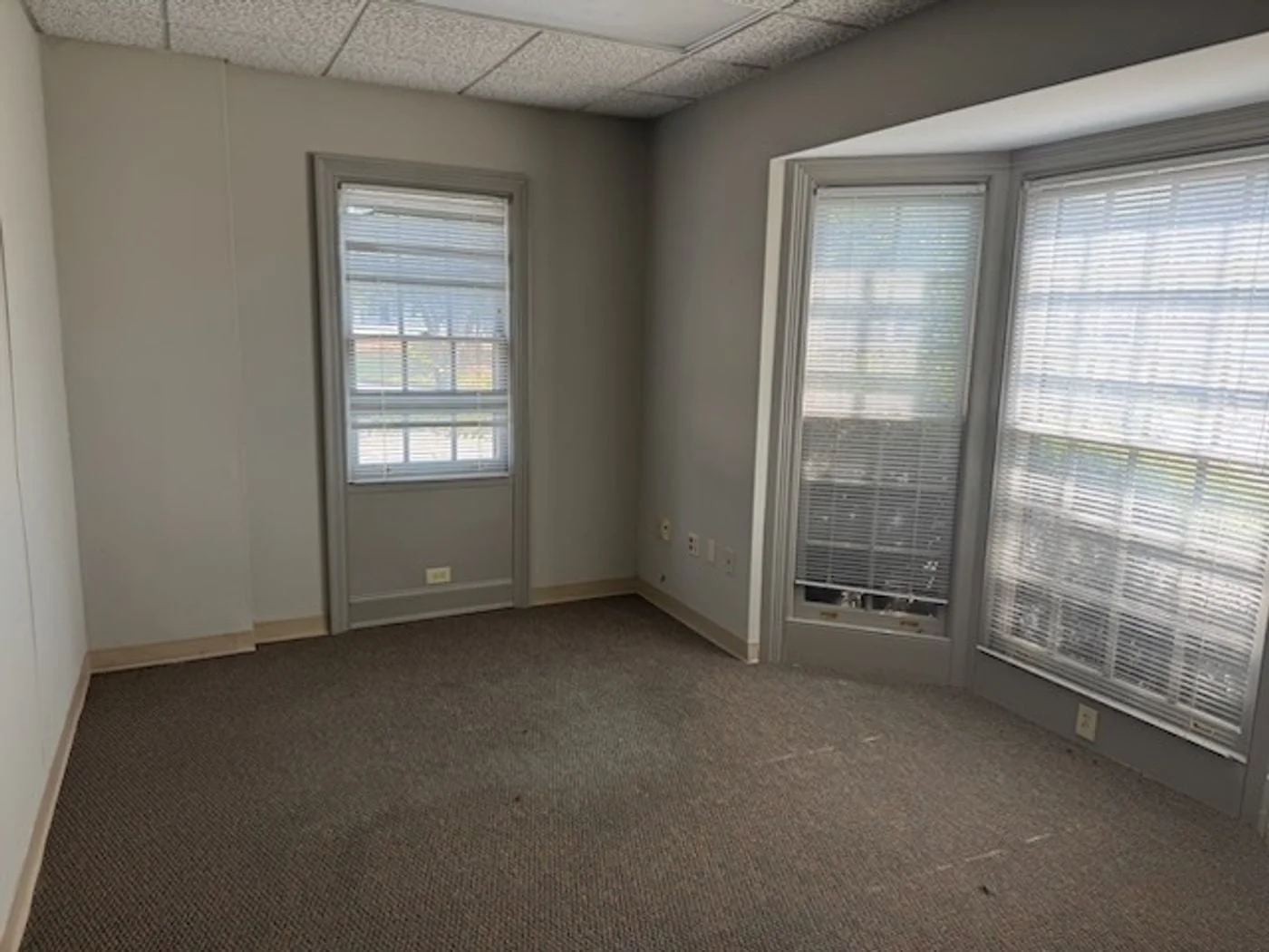 Photo 3 of 3813 Macon Rd, Columbus, GA 31907