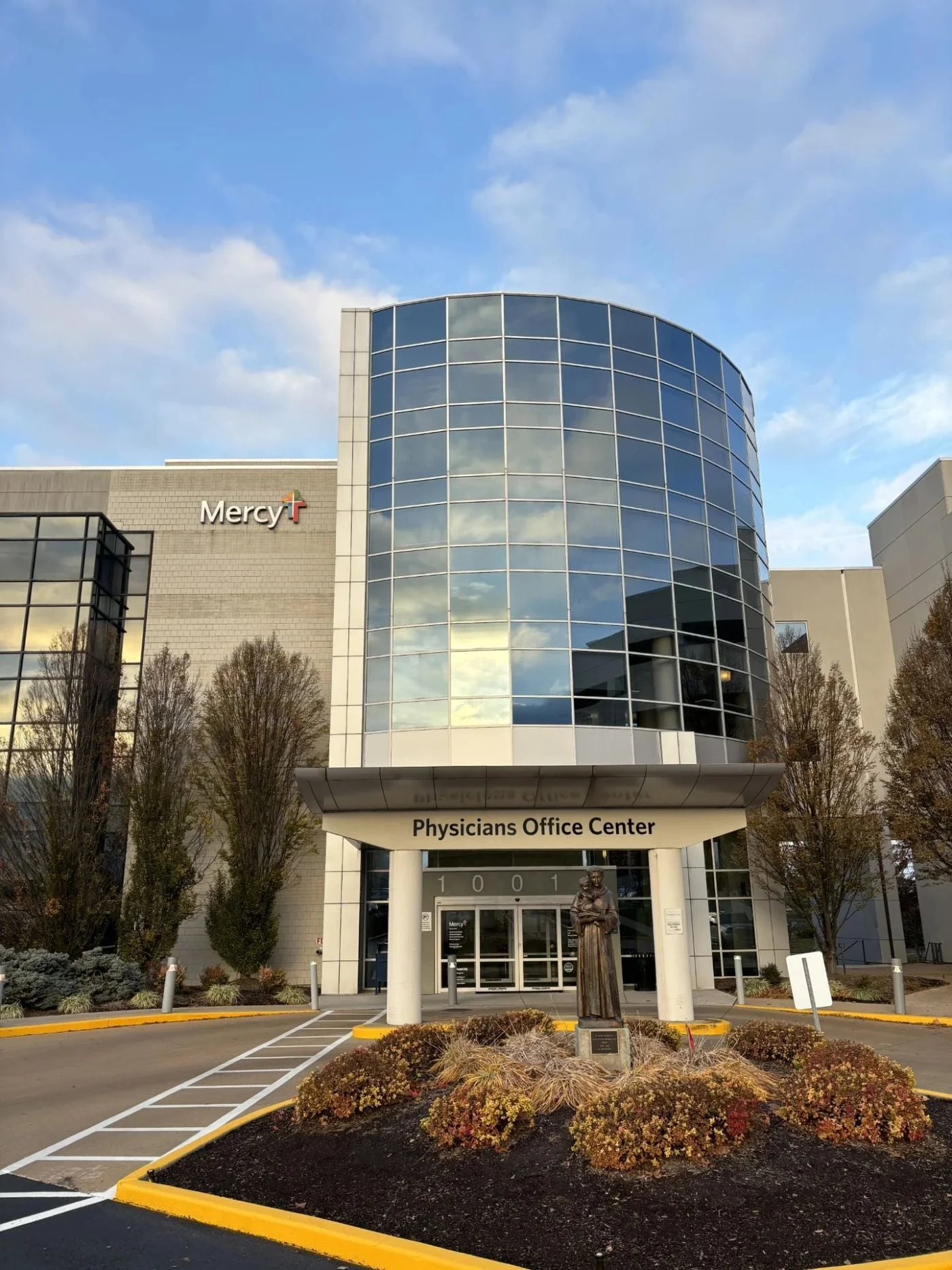 Photo 1 of 10012 Kennerly Rd, Saint Louis, MO 63128