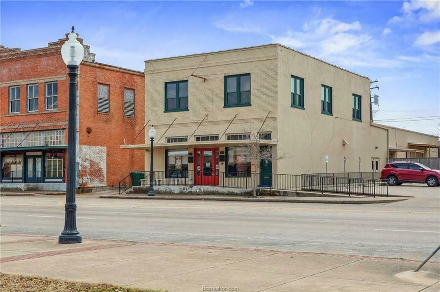 Photo 1 of 211 West William Joel Bryan Parkway, Bryan, TX 77803