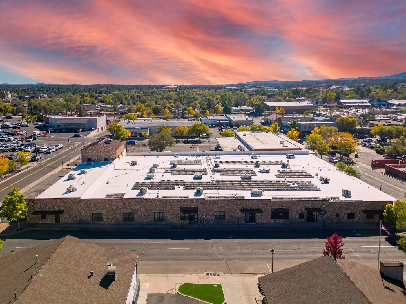 Photo 3 of 201 E Birch Ave, Flagstaff, AZ 86001