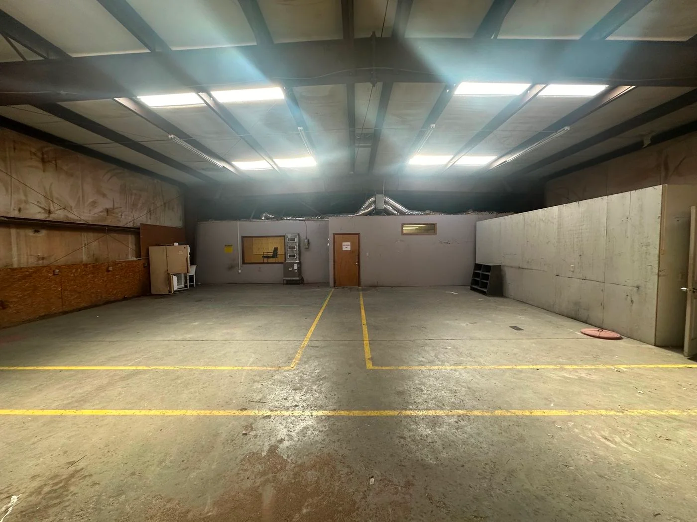 Photo 2 of 2623 Se evangeline Thruway, Lafayette, LA 70508