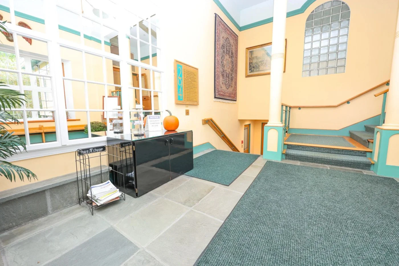 Photo 2 of 294 Pleasant St, Stoughton, MA 02072