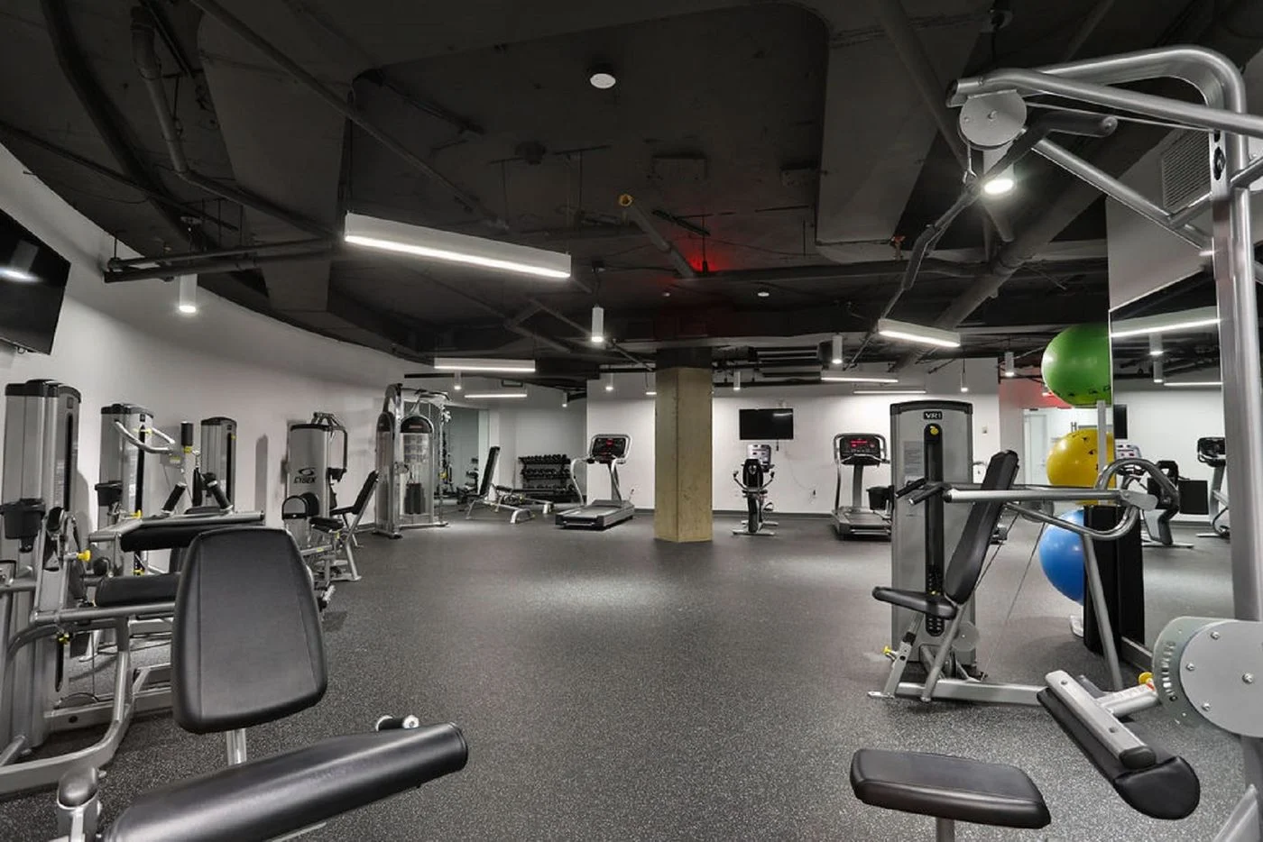 Photo 3 of 8609 Westwood Center Drive Suite 110, Tysons, VA 22182