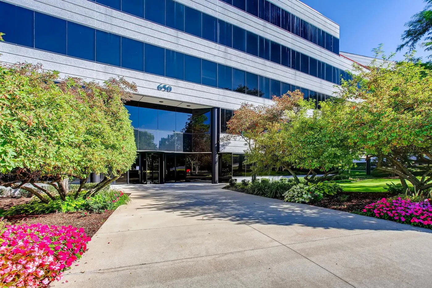 Photo 2 of 650 Warrenville Road Suite 100, Lisle, IL 60532