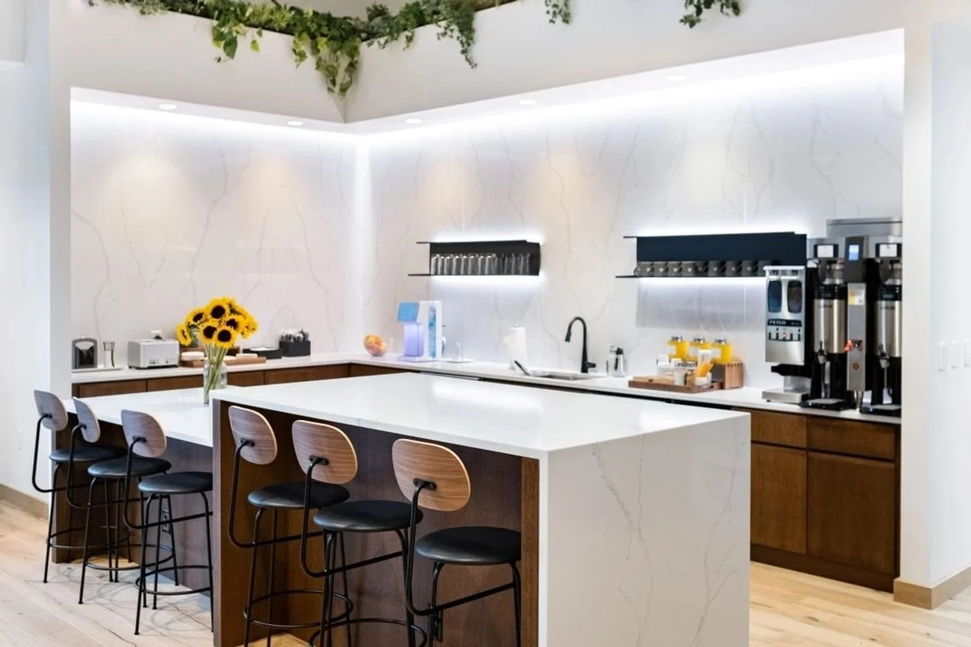 Photo-3 of 776 6th Avenue 2nd Floor, New York City, NY 10001