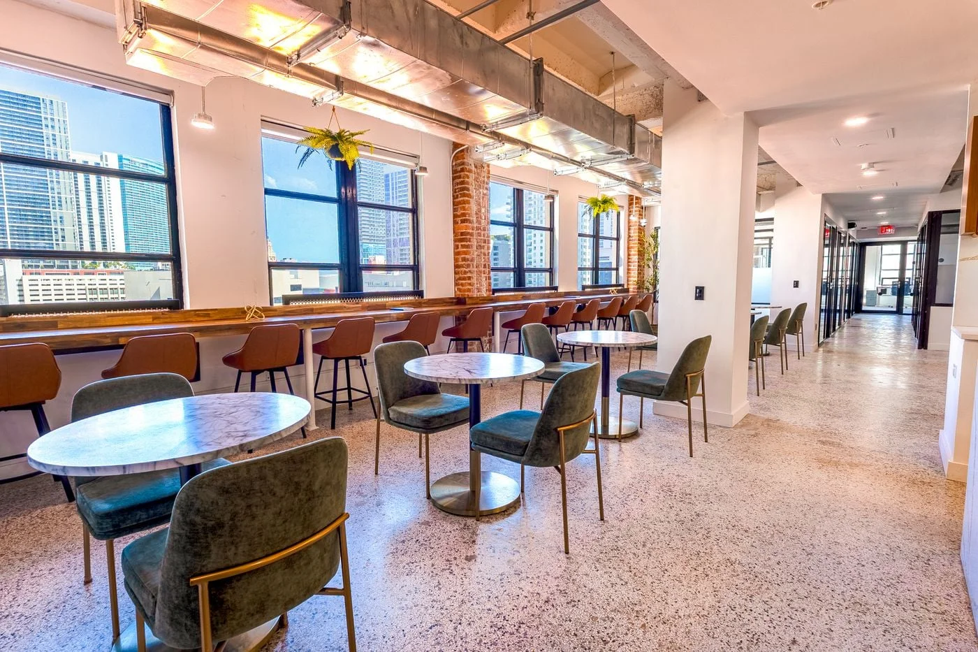 Photo 3 of 117 Northeast 1st Avenue 9th floor, Miami, FL 33132