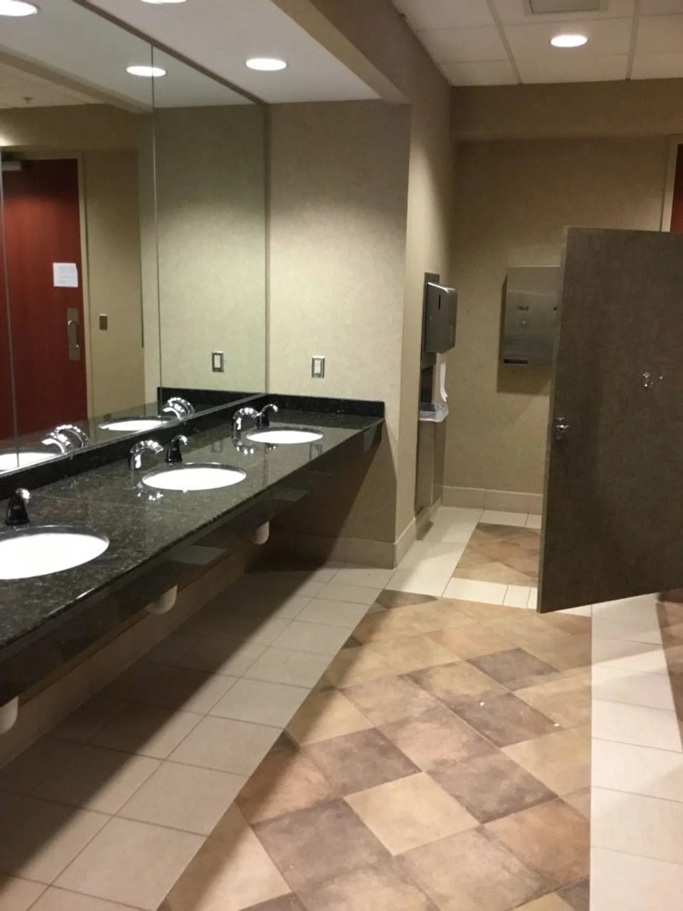 Photo-3 of 4860 Cox Road Suite 200, Richmond, VA 23060