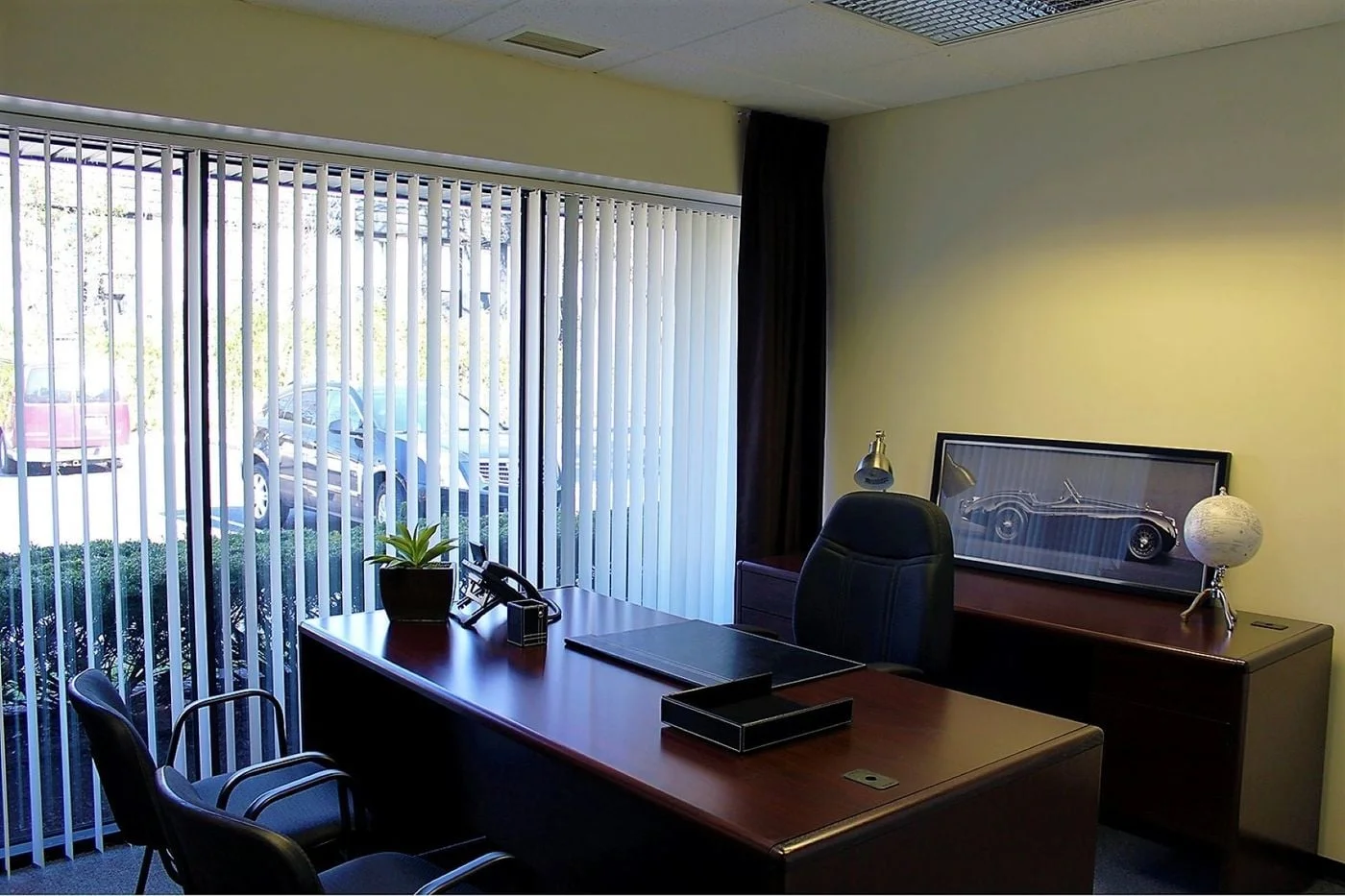 Photo 3 of 26677 West Twelve Mile Road, Southfield, MI 48034-1514