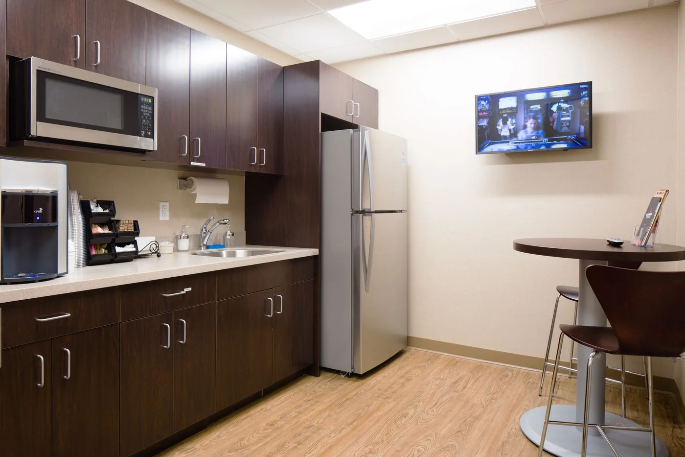 Photo 3 of 118 North Bedford Road, Mount Kisco, NY 10549