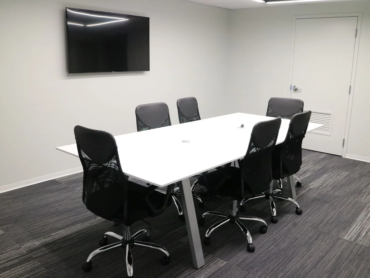 Photo 3 of 420 North Wabash Avenue Magnificent Mile, Chicago, IL 60611