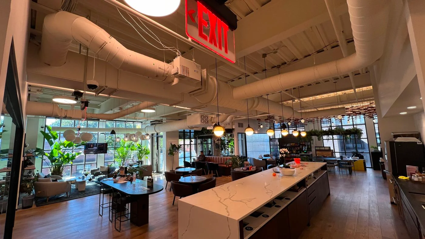 Photo 1 of 875 High Street The Sutton, Columbus, OH 43215