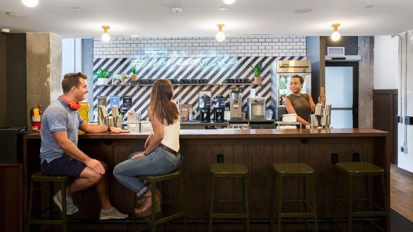 Photo 2 of 429 Lenox Avenue, Miami, FL 33139