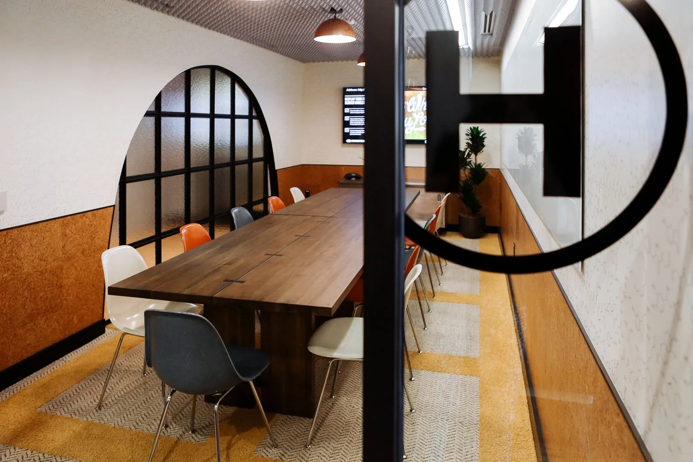 Photo 3 of 177 East Colorado Boulevard, Pasadena, CA 91105