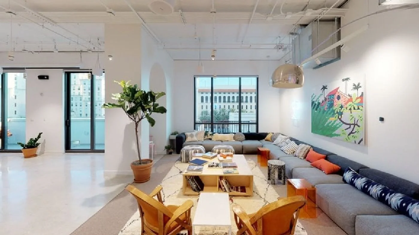 Photo 1 of 255 Giralda Avenue, Coral Gables, FL 33134