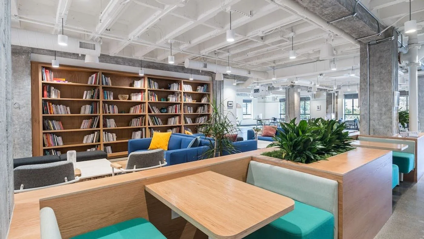 Photo 3 of 2201 Broadway, Oakland, CA 94612