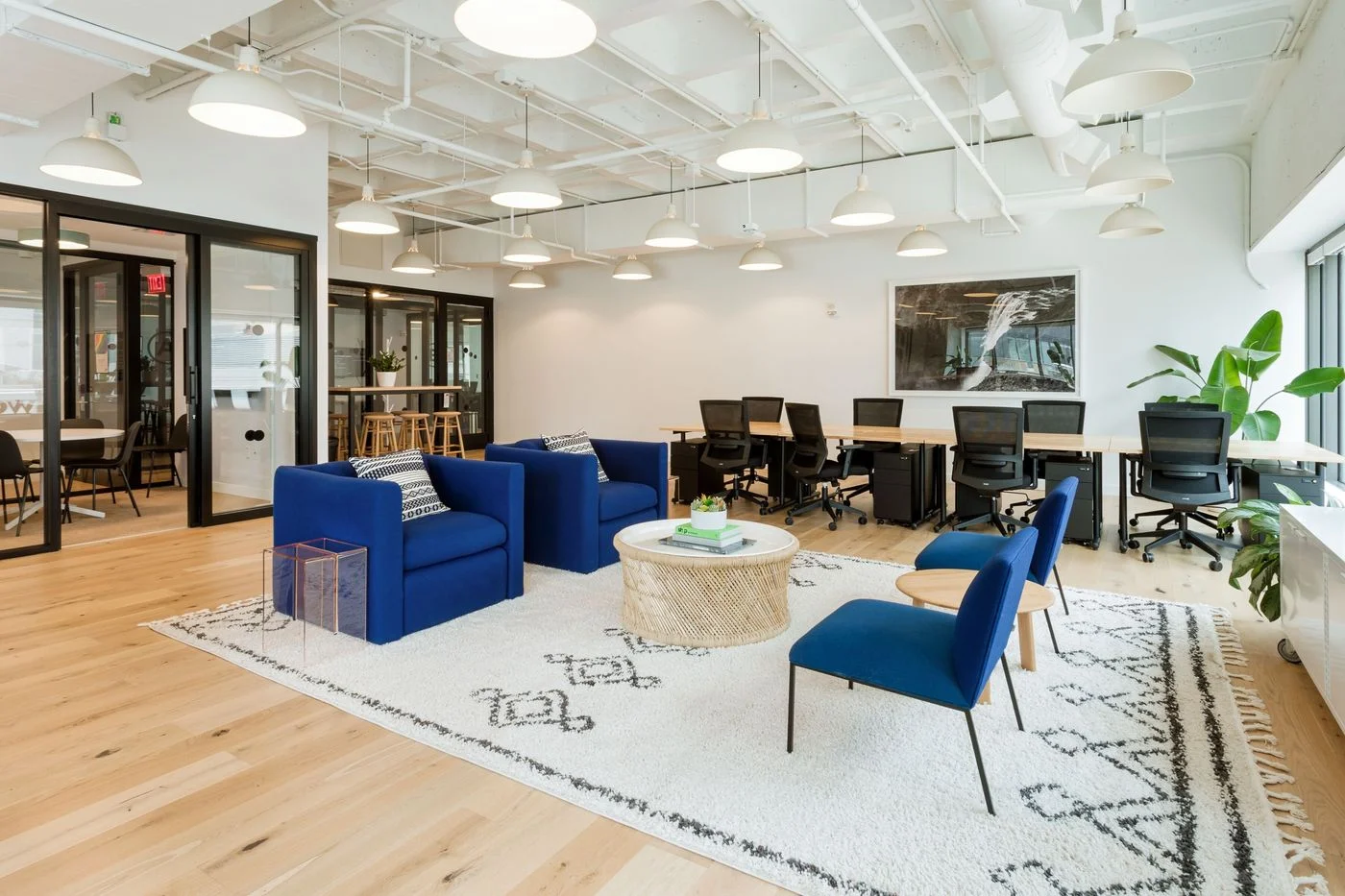 Photo 2 of 1100 Main Street Lightwell, Kansas City, MO 64105