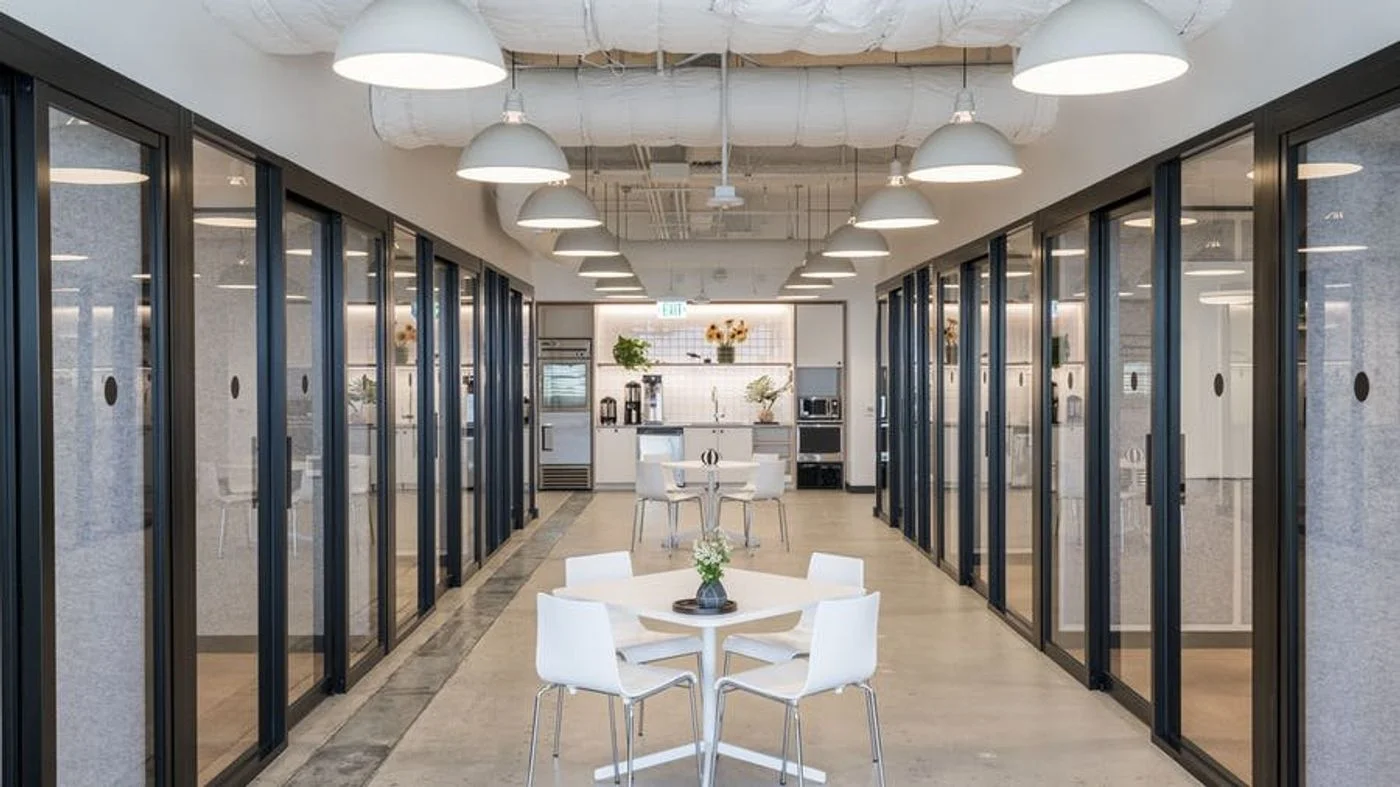 Photo 3 of 1150 South Olive Street, Los Angeles, CA 90015