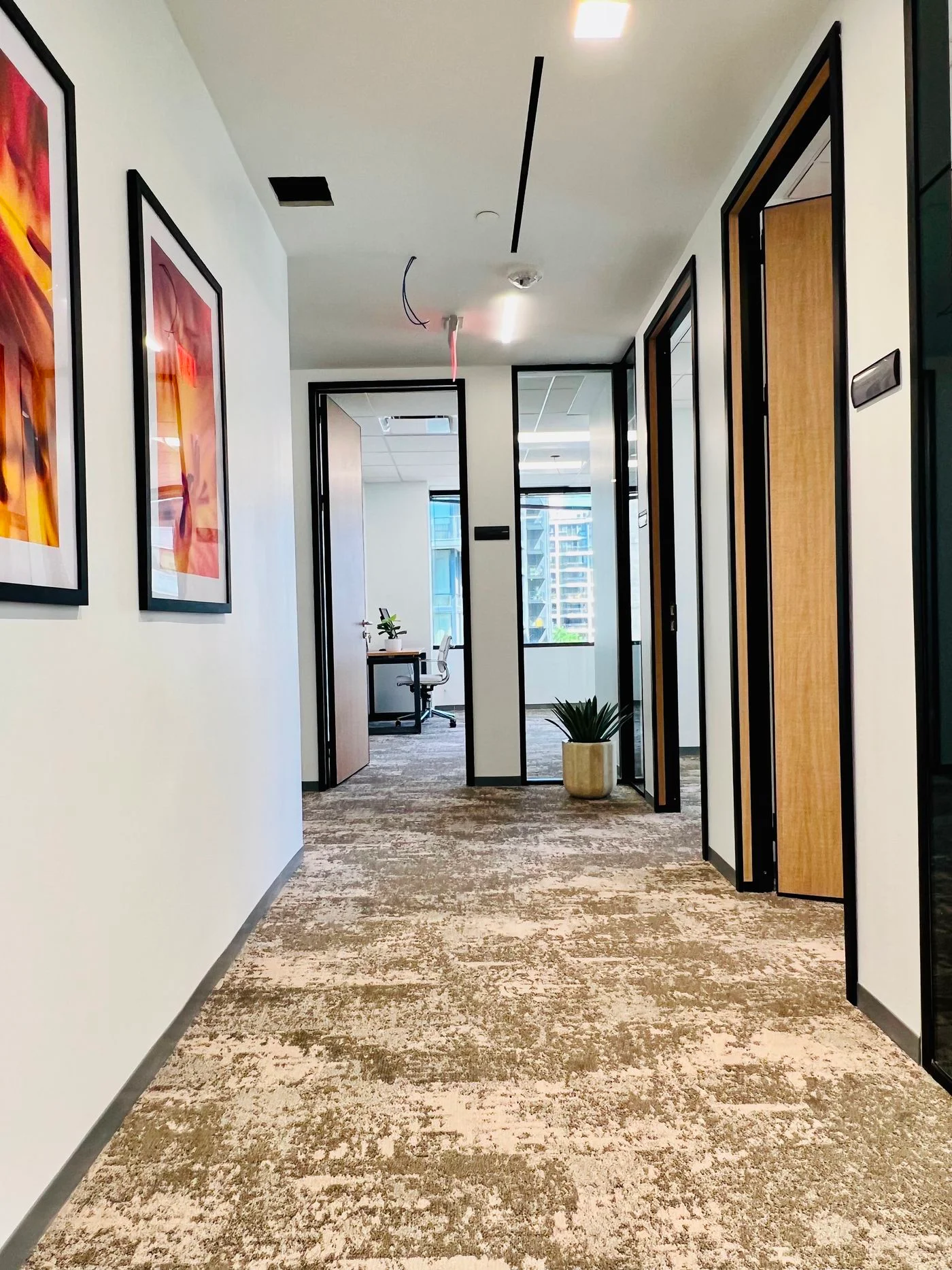 Photo 2 of 1550 Wilson Boulevard 7th floor, Arlington, VA 22209