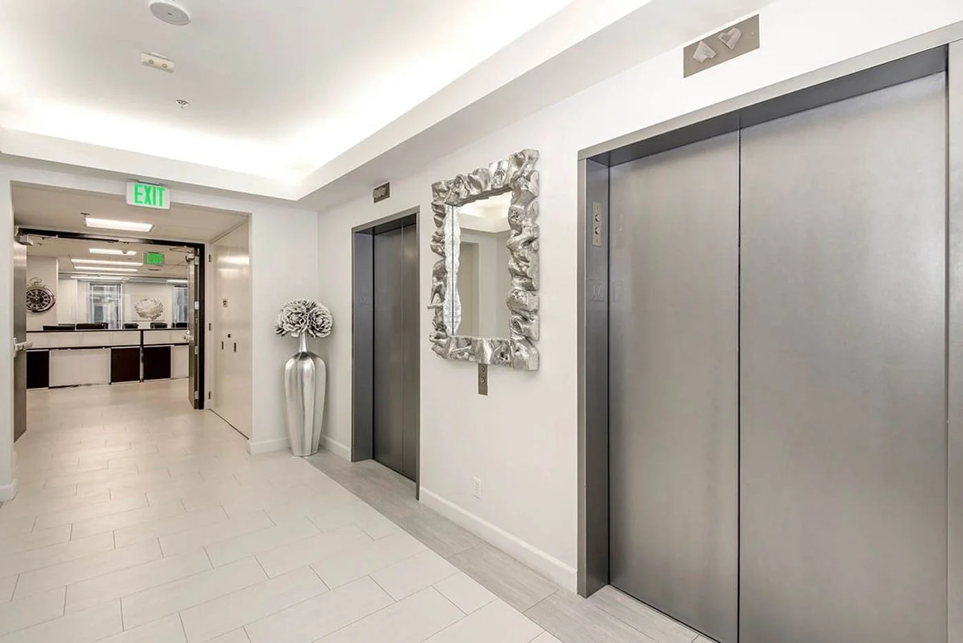 Photo 2 of 811 Wilshire Boulevard 17th Floor, Los Angeles, CA 90017