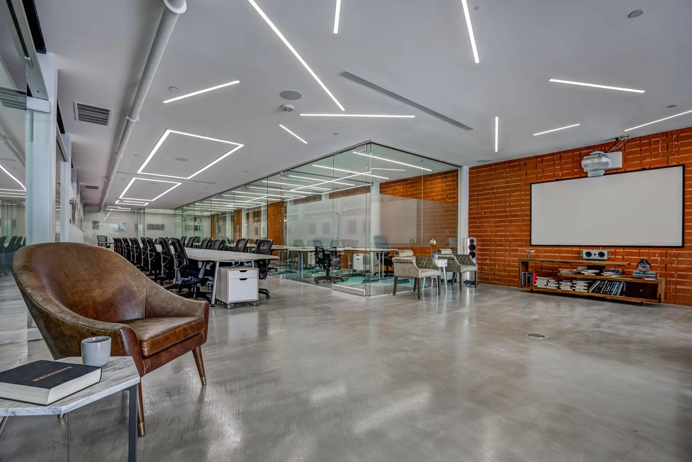 Photo 1 of 113 N San Vicente Boulevard Beverly Hills, Beverly Hills, CA 90211