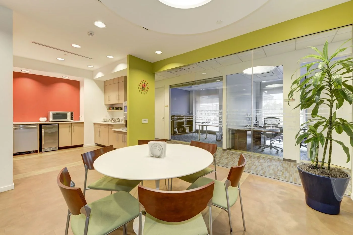 Photo 2 of 1765 Duke Street, Alexandria, VA 22314