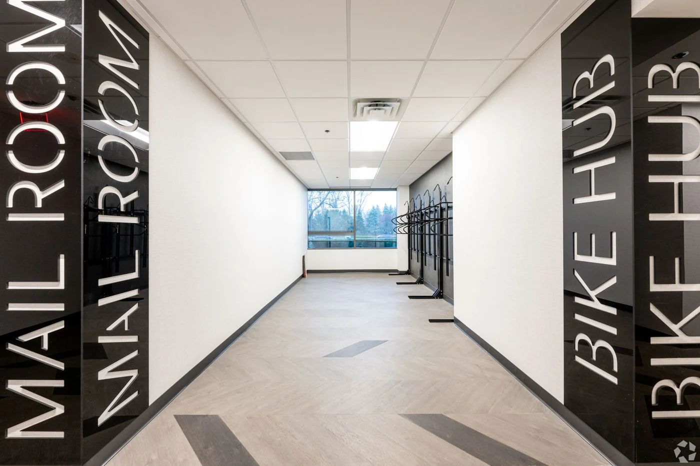 Photo 2 of 310 East 96th Street Suite 200, Indianapolis, IN 46280