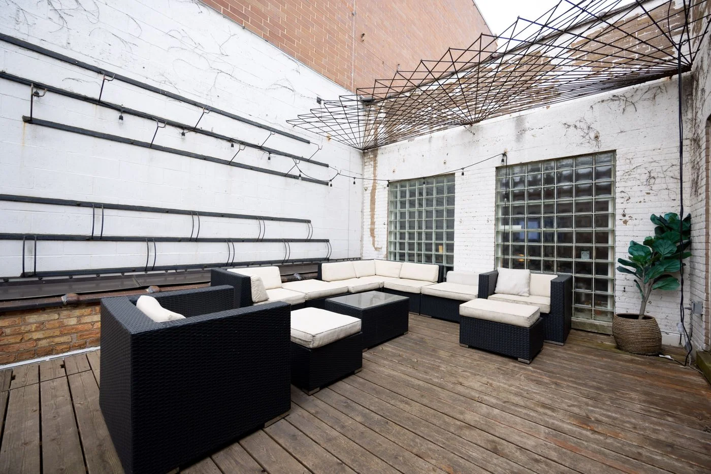 Photo 2 of 1212 North Ashland Avenue, Chicago, IL 60622