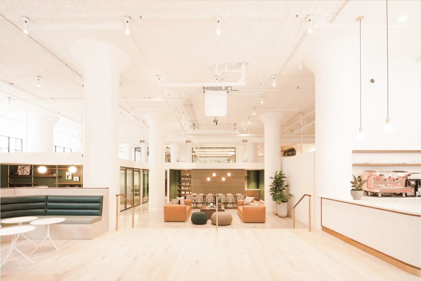 Photo 1 of 630 NW 14th Avenue, Portland, OR 97209