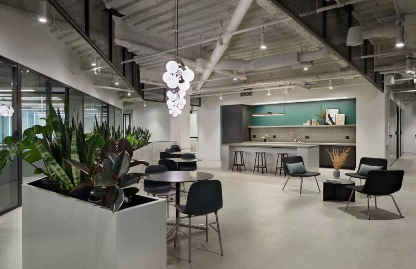 Photo 2 of 1100 Dexter Avenue N, Seattle, WA 98109