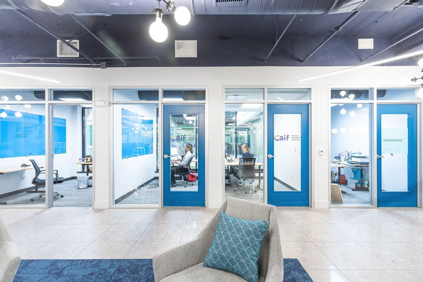 Photo 3 of 1122 Lady Street, Columbia, SC 29201