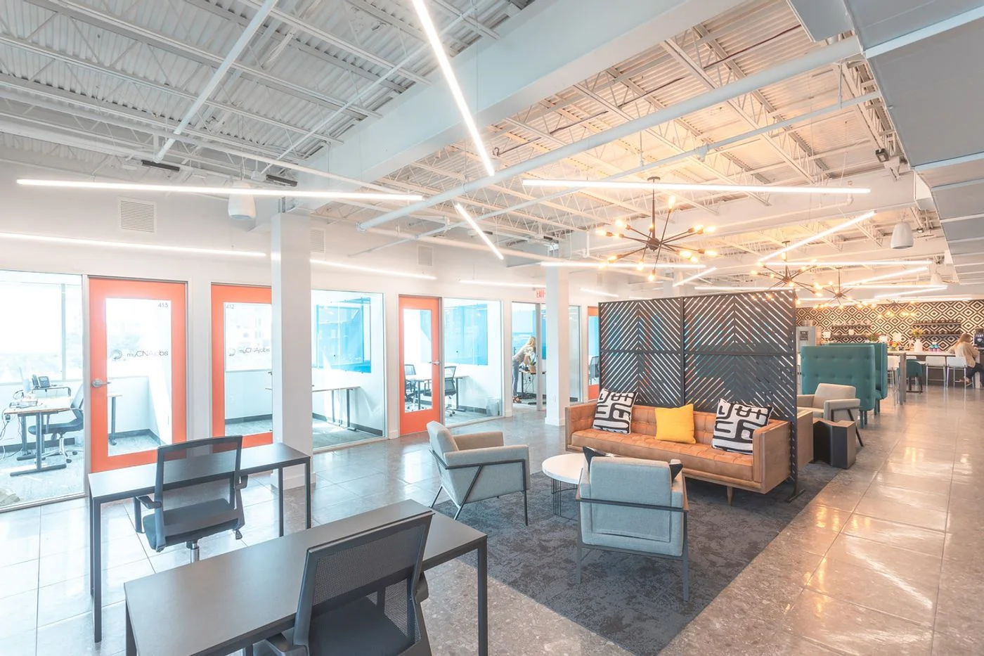 Photo 3 of 333 3rd Avenue North, St. Petersburg, FL 33701