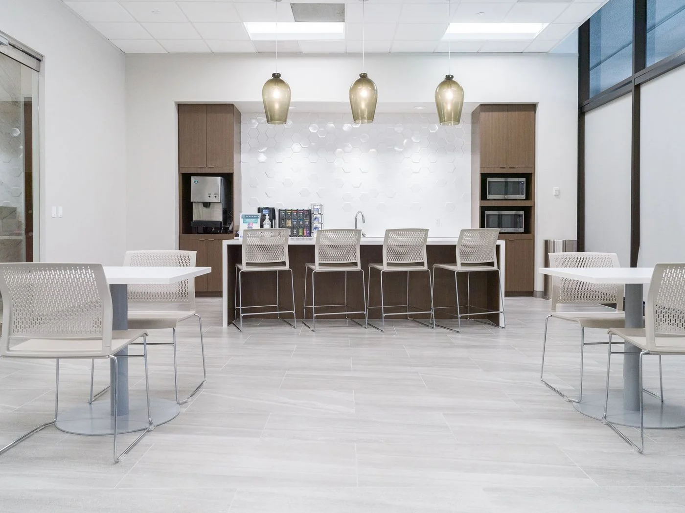 Photo 2 of 3120 Southwest Freeway, Houston, TX 77098