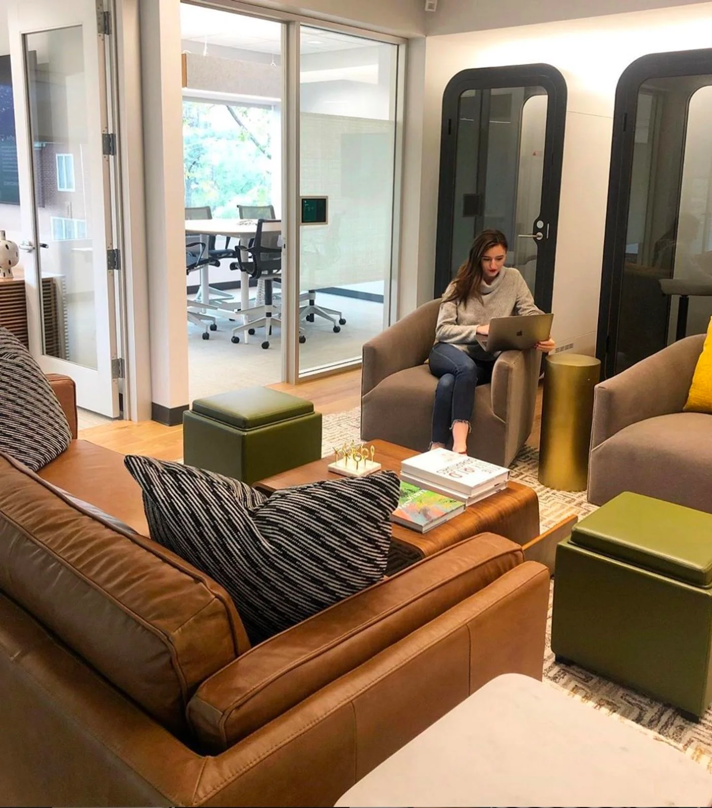 Photo 3 of 3400 Oak Grove Avenue, Dallas, TX 75204