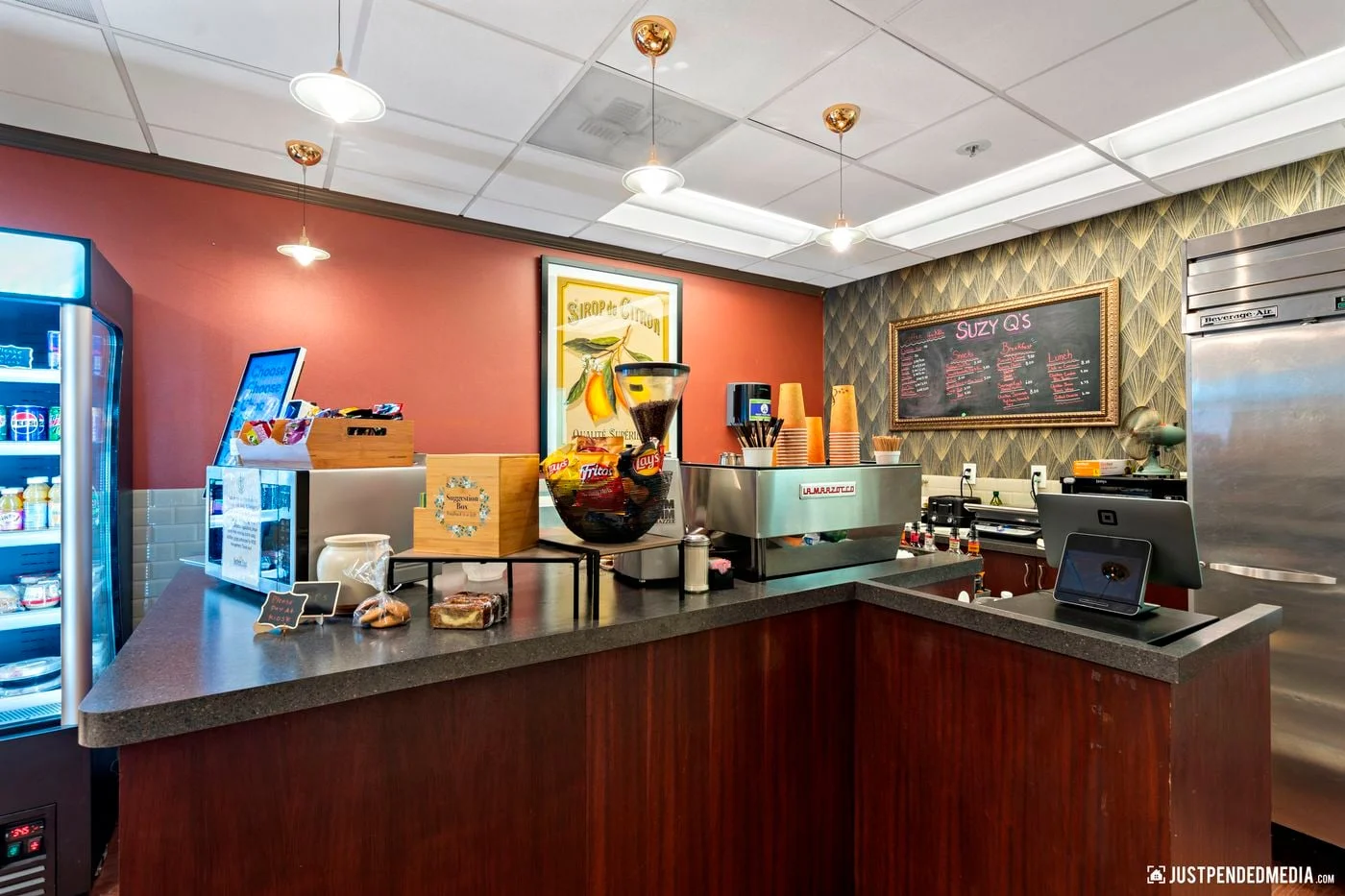 Photo 3 of 205 East Benson Boulevard, Anchorage, AK 99503