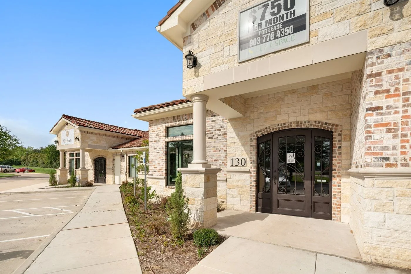 Photo 2 of 1790 King Arthur Blvd, Carrollton, TX 75056